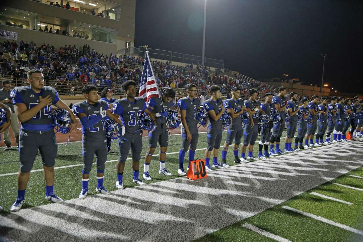 Memorial High School MinutemenLast year: 0-10This year: 7-3The long and short: The Minutemen haven’t looked back since snapping a 21-game losing streak, and 30-game skid in district play, with an overtime win against Jefferson in their District 28-5A opener. With athletic playmakers on both sides of the ball and a new attitude instilled by second-year head coach Kemmie Lewis, they went on to win their first district title and secure their first playoff berth since 1998. Now they hope to give Edgewood ISD its first playoff win since 1969.