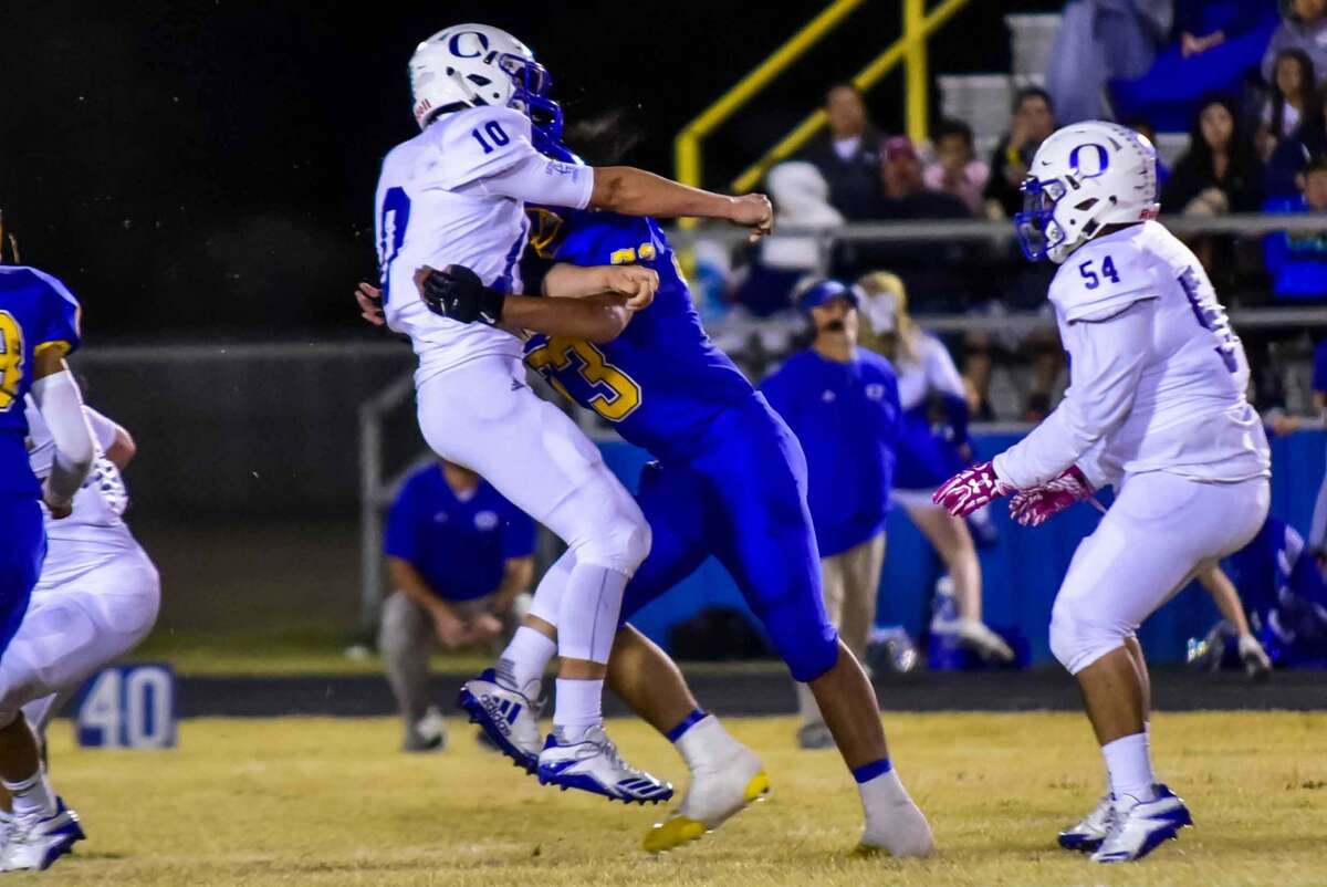 Hale Center edges Olton, stays in playoff hunt