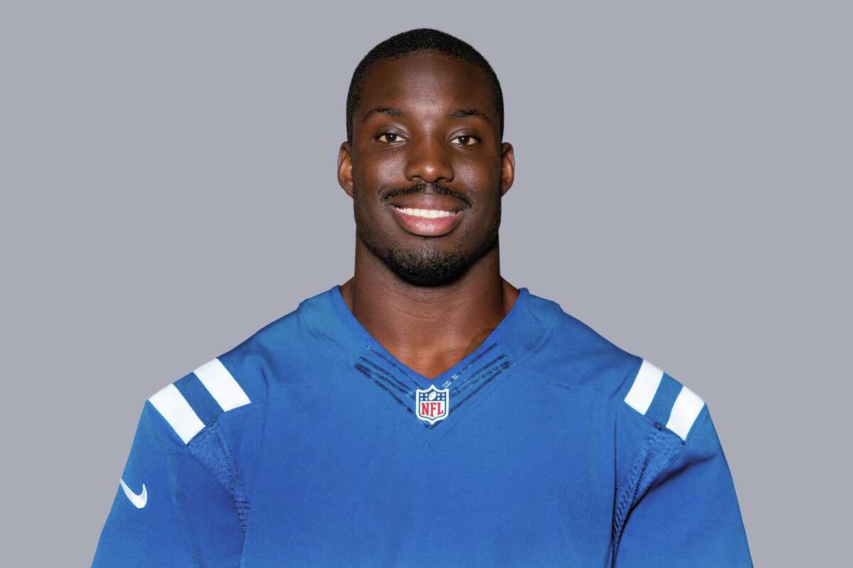 NFL Colts CB Vontae Davis won't play against Texans
