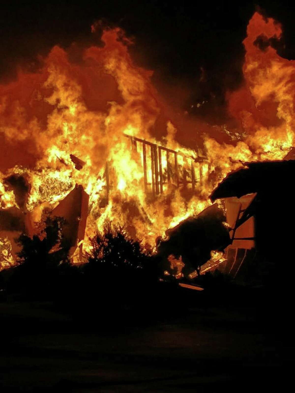 A fire destroyed the club house at Tapatio Springs Resort Saturday, Nov. 4, 2017.