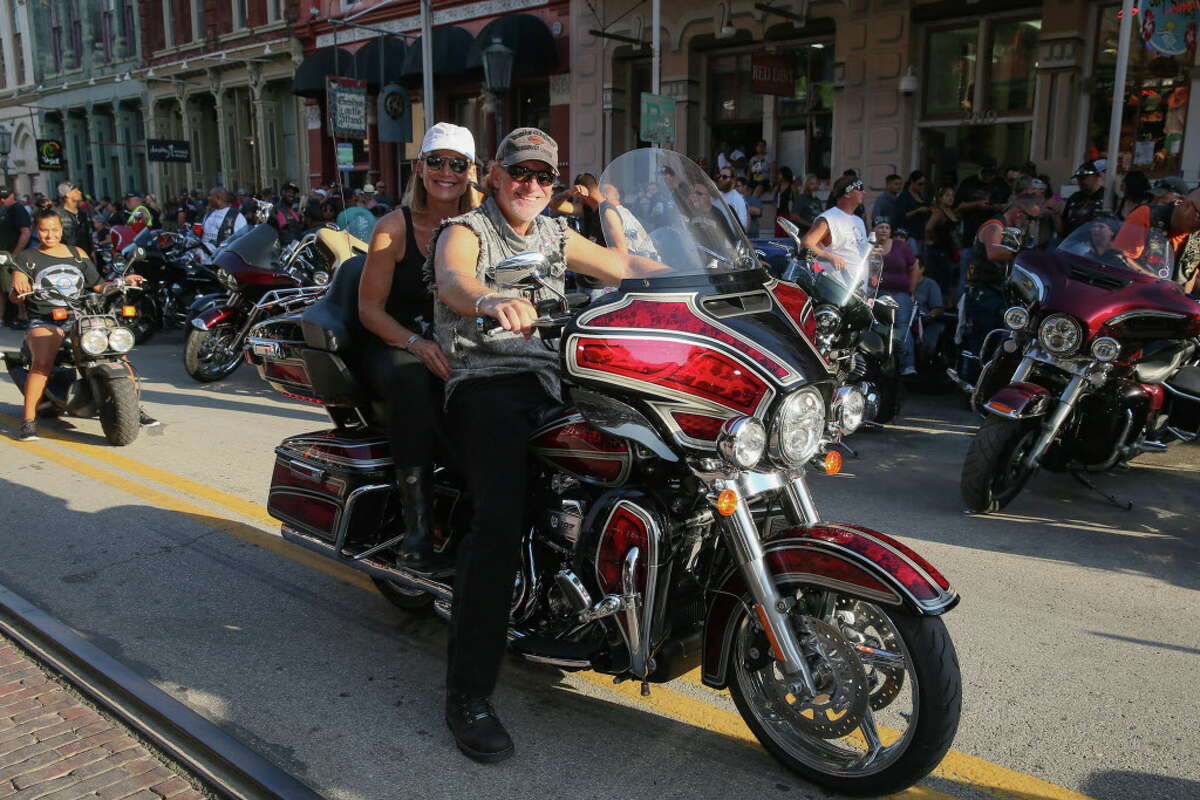 Photos: Lone Star Rally roars up Galveston's night life as hundreds ...