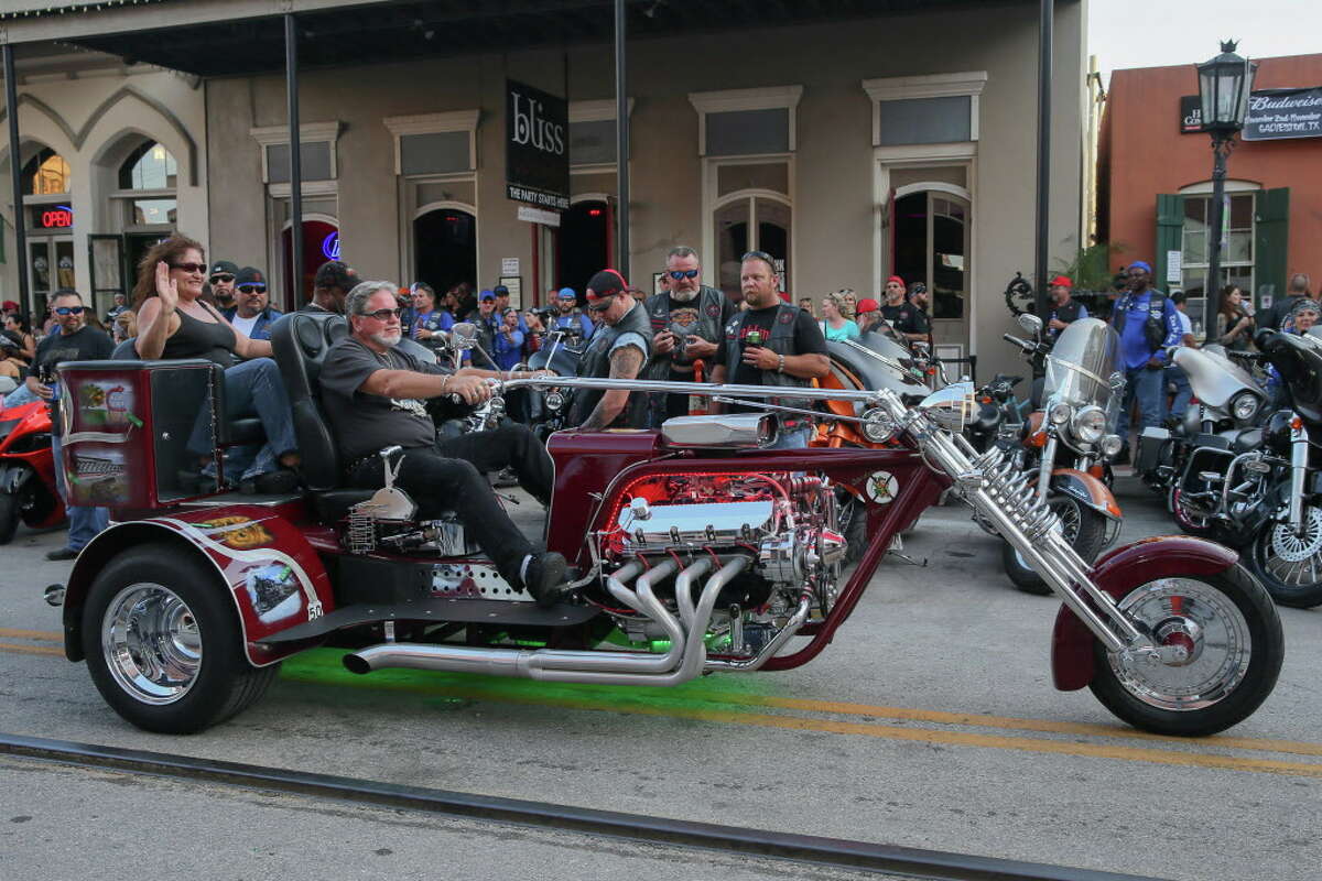 Photos: Lone Star Rally roars up Galveston's night life as hundreds ...