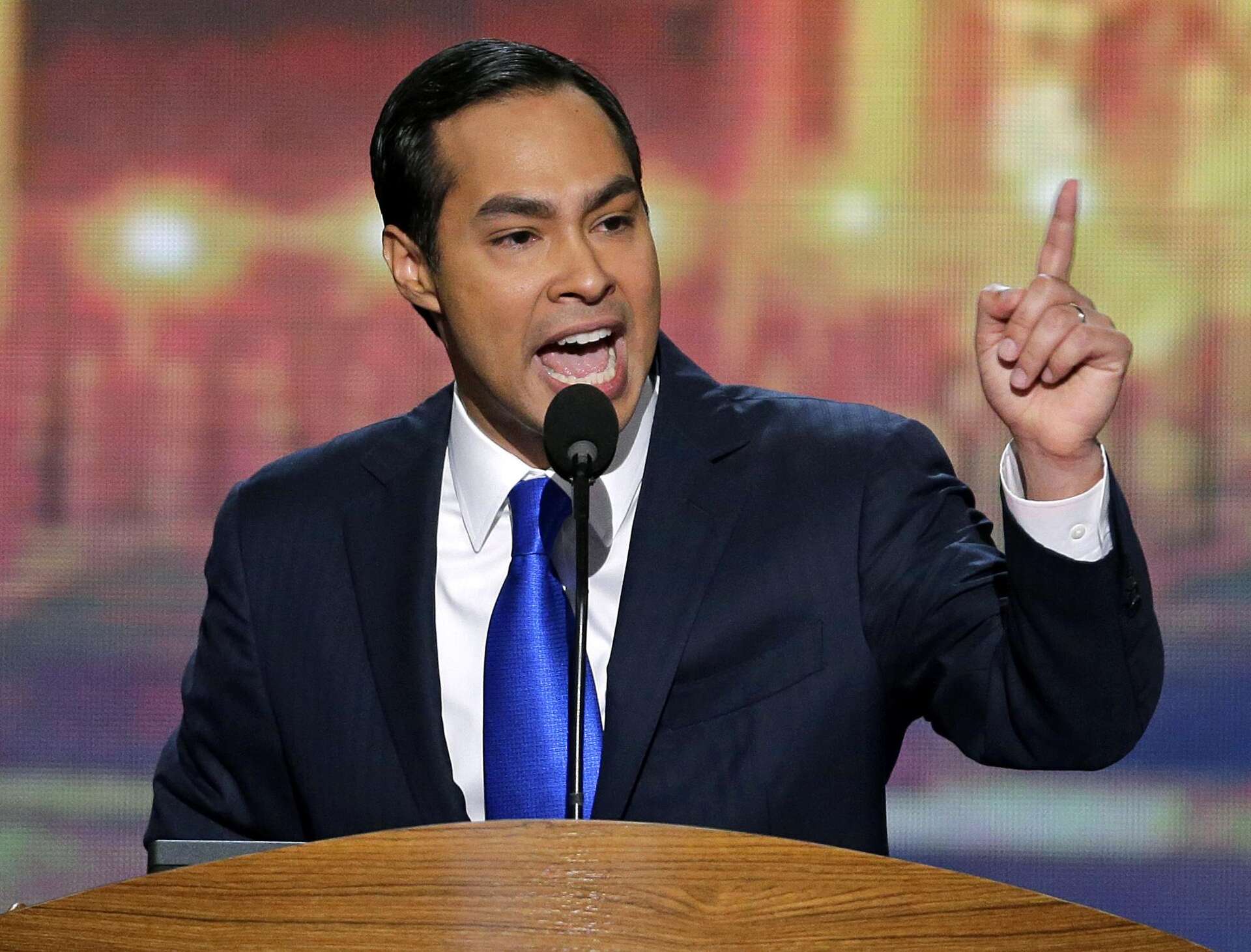 Julian Castro tells crowd ‘I might’ run for president