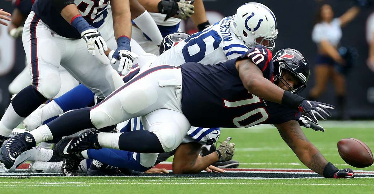 Rookie tackle Julie'n Davenport in the mix to start at RT for the Texans, PFF News & Analysis