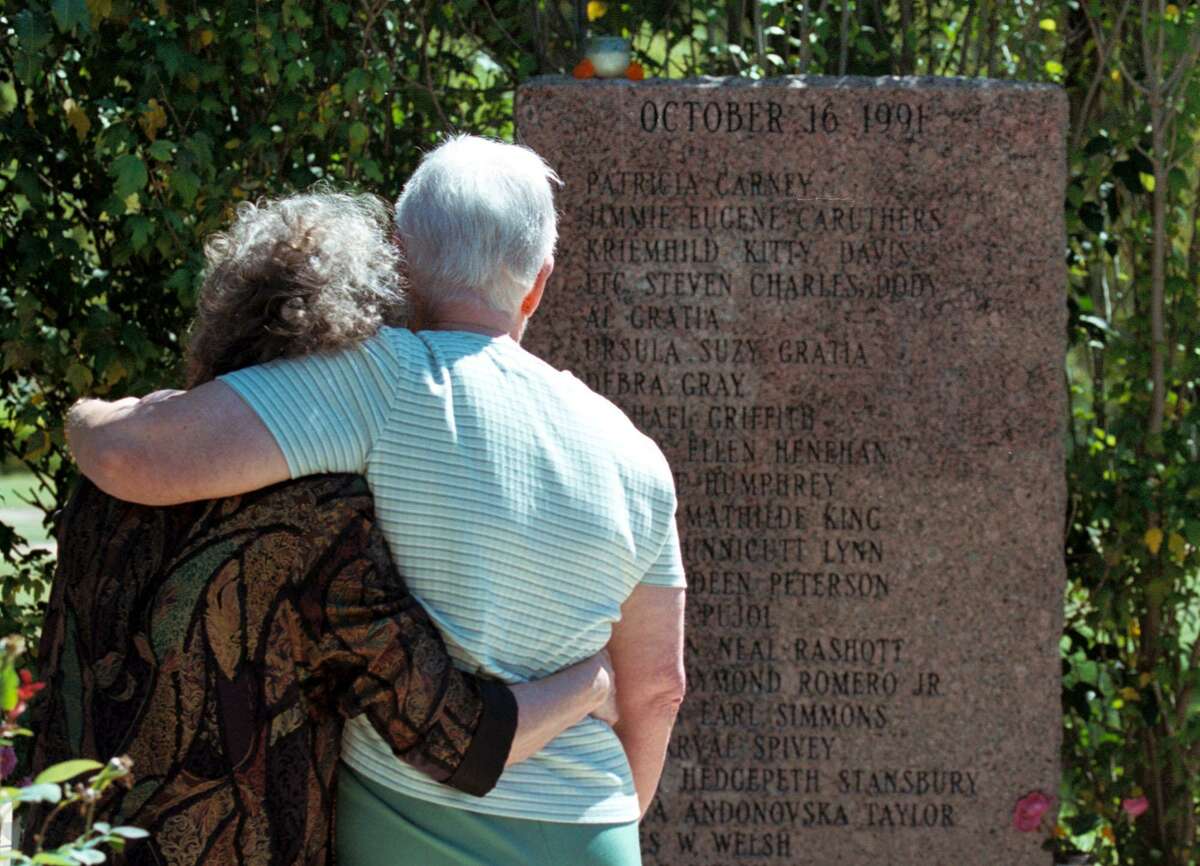 Elizabeth Chancellor (left) and Evelyn Seales comfort each other during a 2001 memorial for the Luby’s massacre in Killeen. Sunday’s tragedy at a Sutherland Springs church has surpassed the 1991 shooting at a Killeen Luby’s as the deadliest in Texas history.
