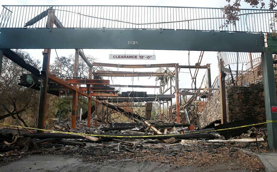 Charred rubble of the clubhouse remains at the Fountaingrove Golf Club in Santa Rosa, Calif., on Thursday, Nov. 2, 2017.  Photo: Paul Chinn, The Chronicle
