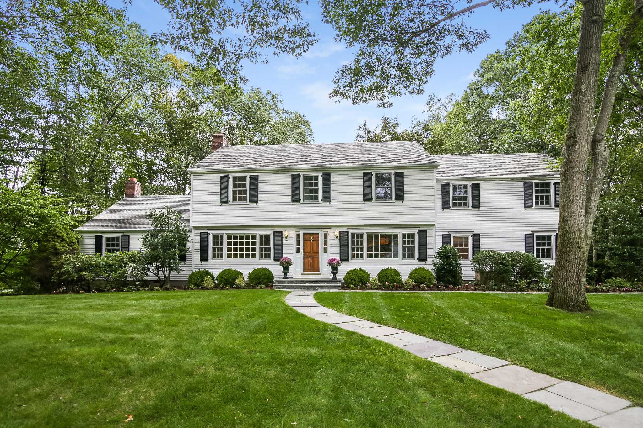 On the Market / White clapboard New Canaan house has had a lot of work
