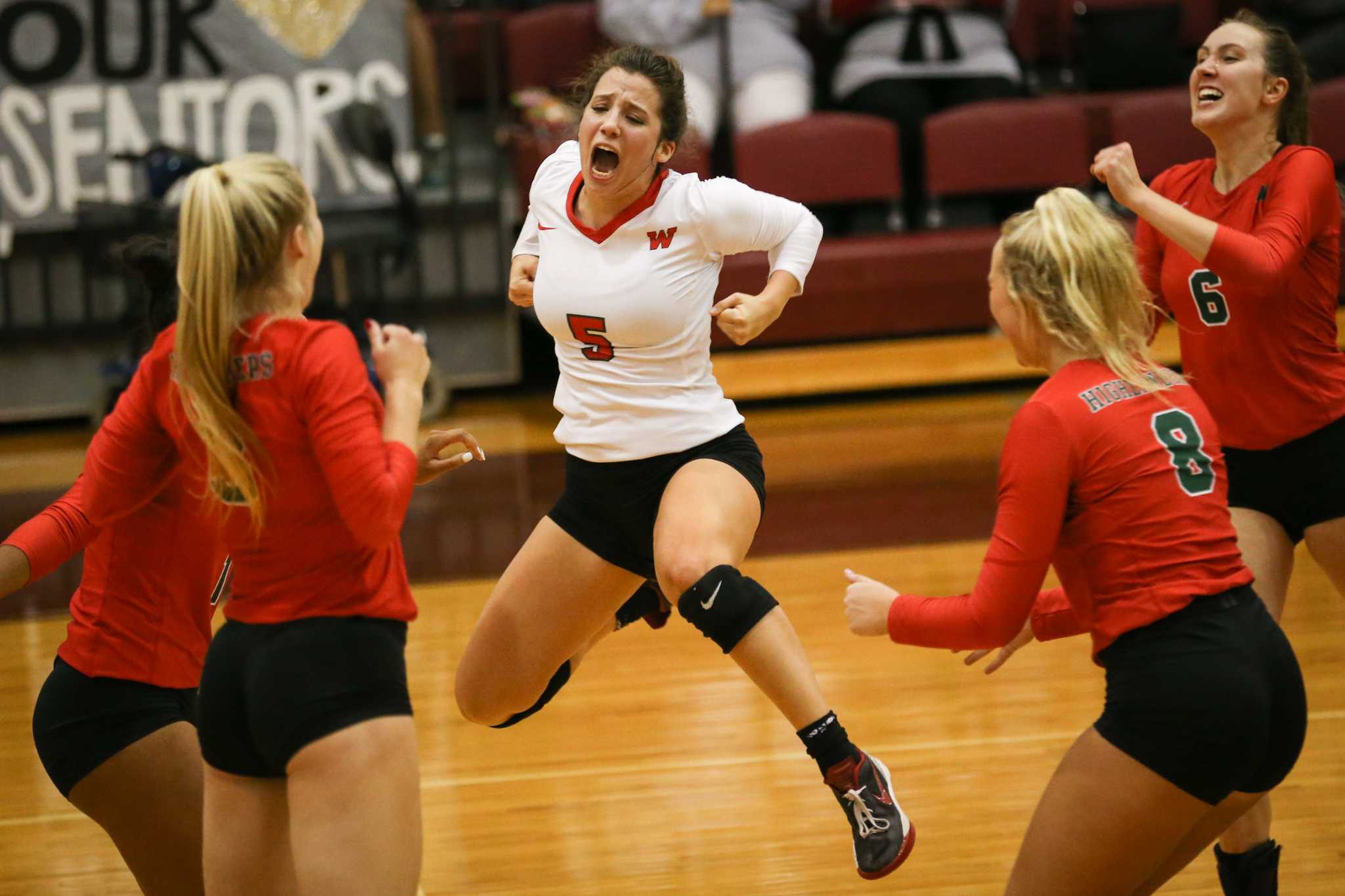 VOLLEYBALL The Woodlands sweeps Heath, advances to regional semifinals
