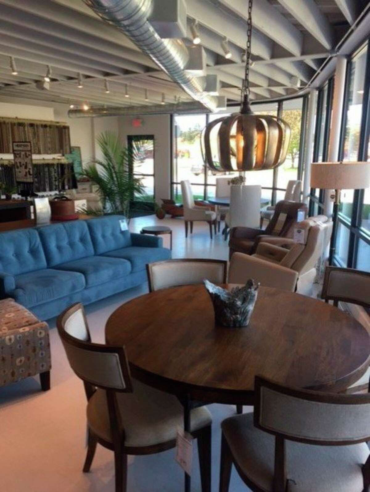 New furniture store opens at the Circle in Midland
