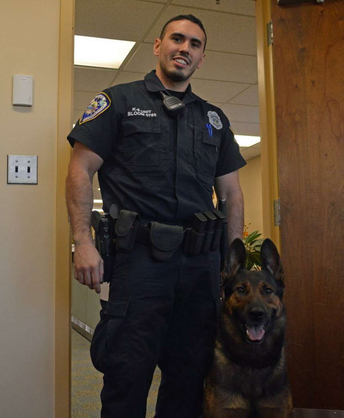 Middletown police K-9 unit to use $10,300 donation for crucial training ...