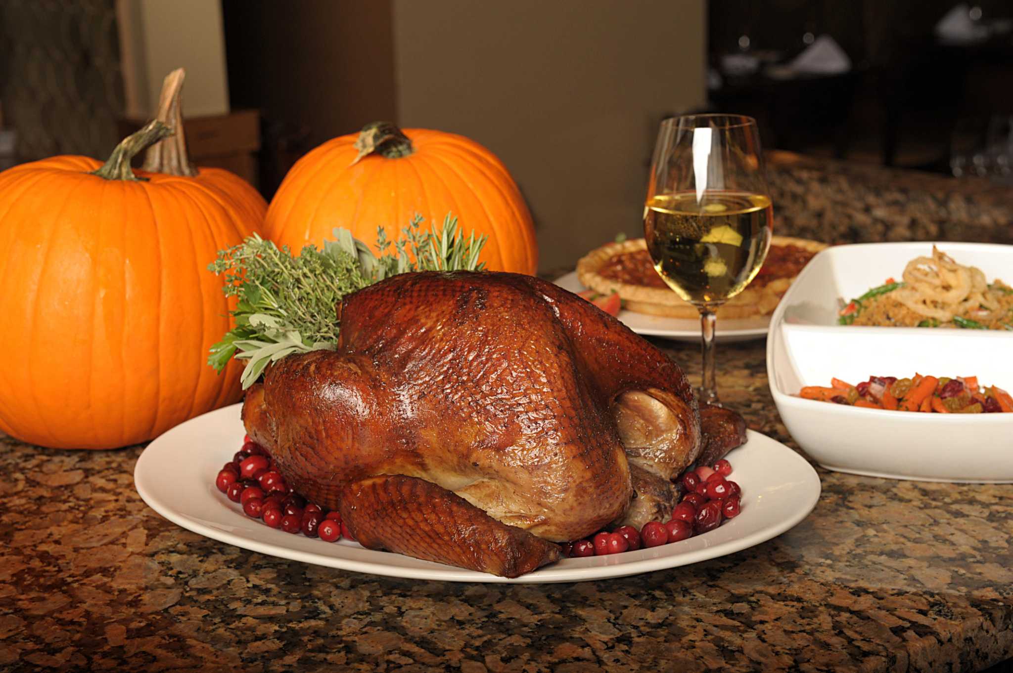 Restaurants open on thanksgiving virginia beach