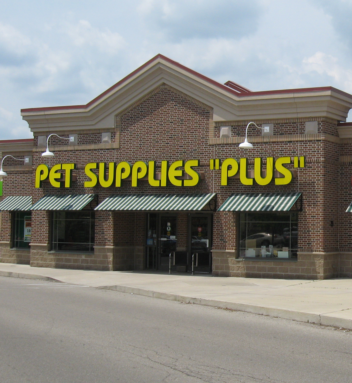 Retail wrap Shopping center in Montgomery has new owner