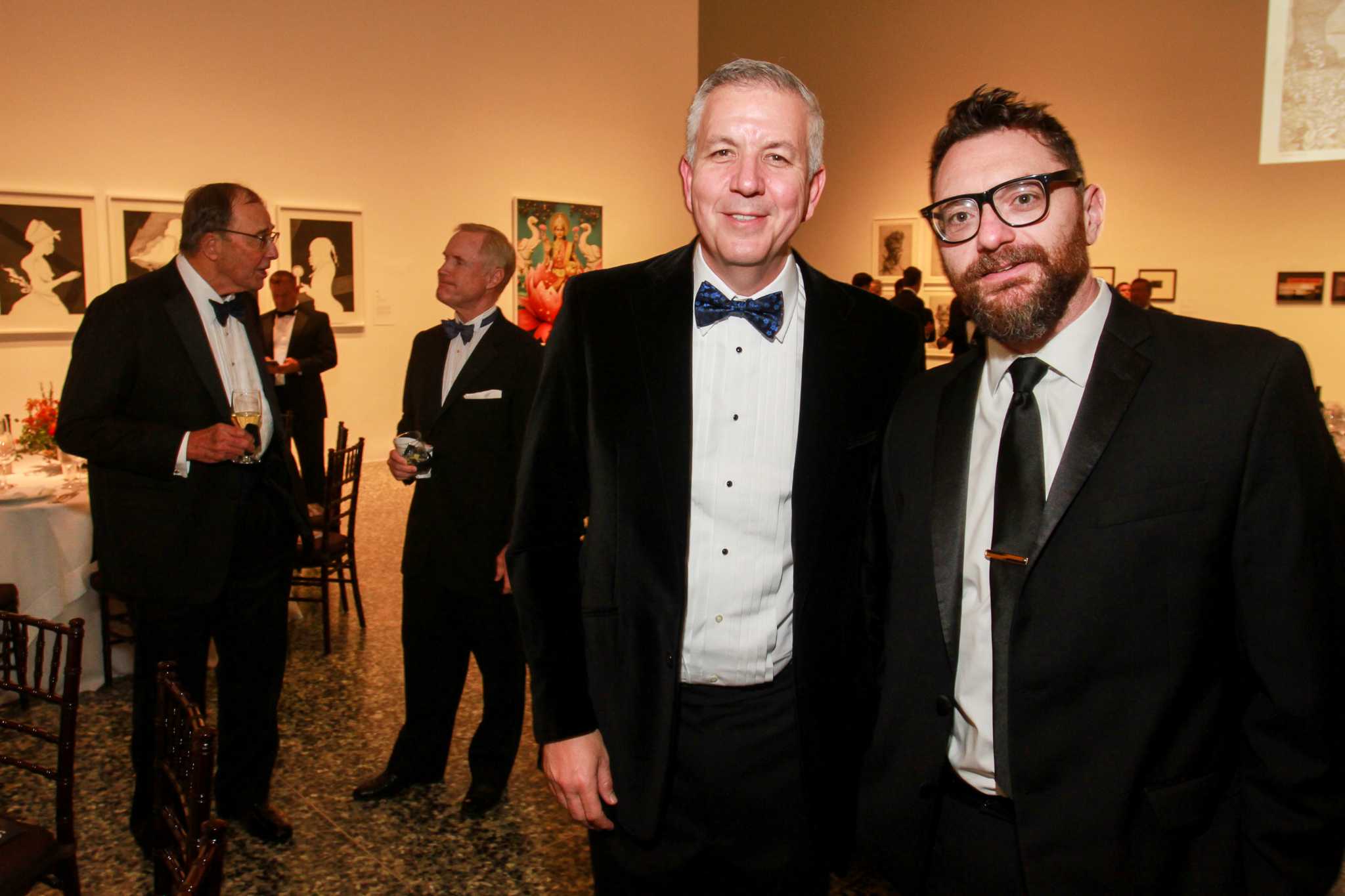 World Series trophy takes a tumble at Houston men's gala