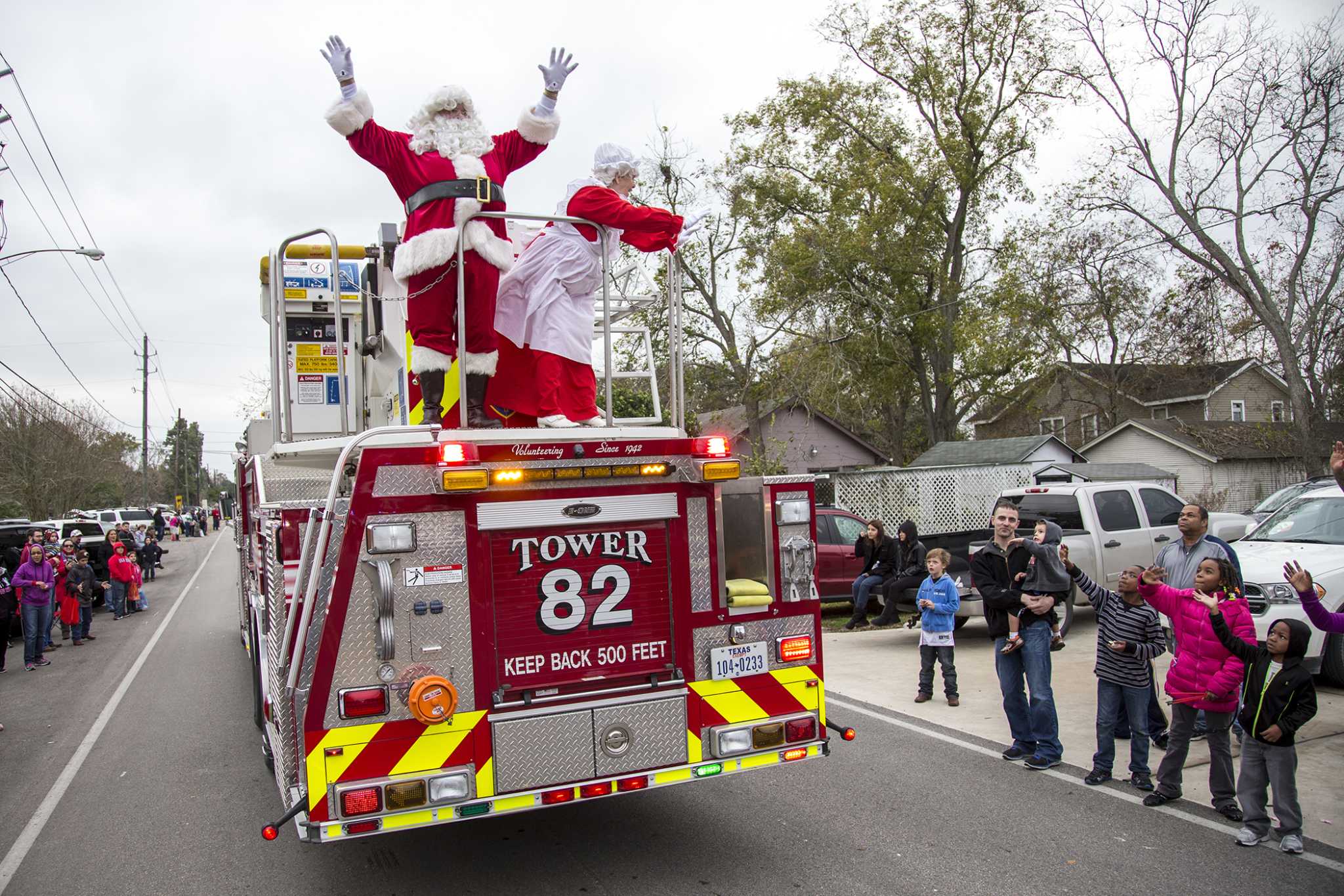 Community invited to 19th annual Crosby Christmas parade, festival