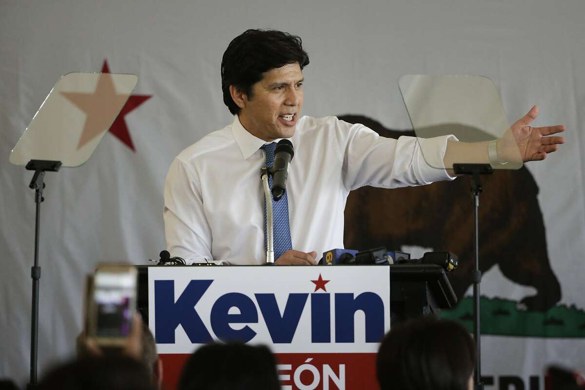 State Sen. Kevin de Leon addresses supporters during an event held to formally announce his run for U.S. Senate Wednesday, Oct. 18, 2017, in Los Angeles. (AP Photo/Jae C. Hong)