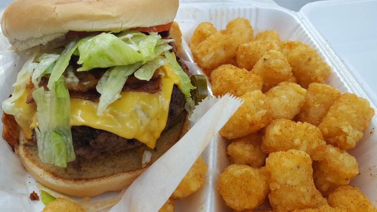 Sparkle's Hamburger Spot  1515 Emanicaption Houston, TX 77003  Inspection Date: 7-24-2017 Photo: Yelp/Phillip B.
