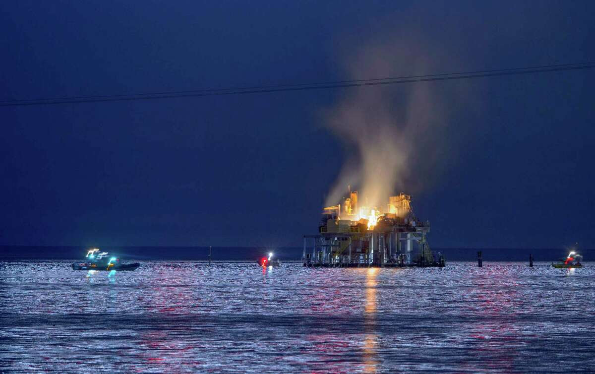 ﻿An oil rig explosion happened on Oct. 15 in Lake Pontchartrain, off Kenner, La. A Katy man was killed.﻿