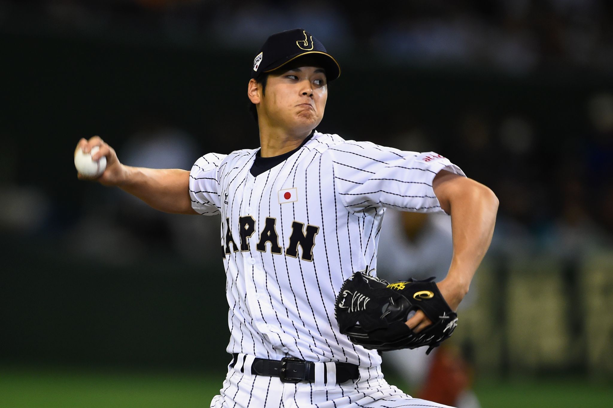 Portrait of Nippon-Ham Fighters Shohei Ohtani on field during batting  News Photo - Getty Images
