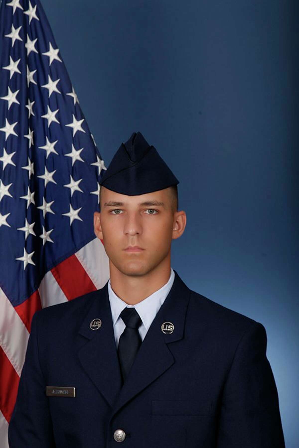 Jezowski graduates from basic military training