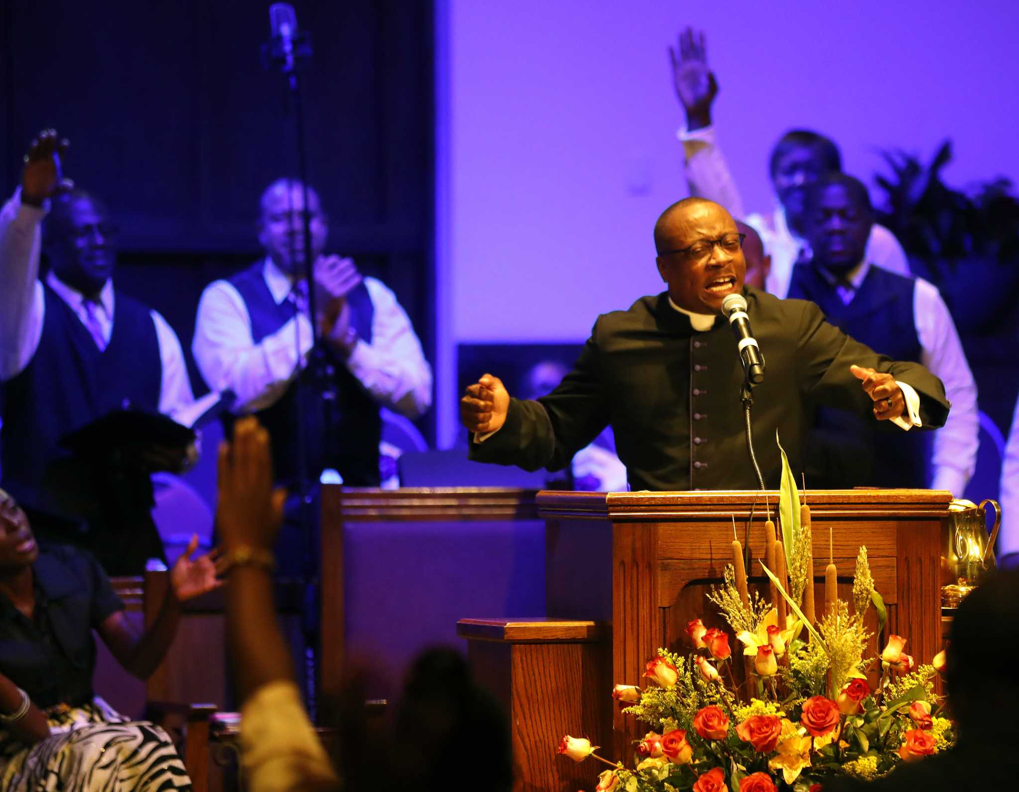 Rev Marcus Cosby - s7jpa41