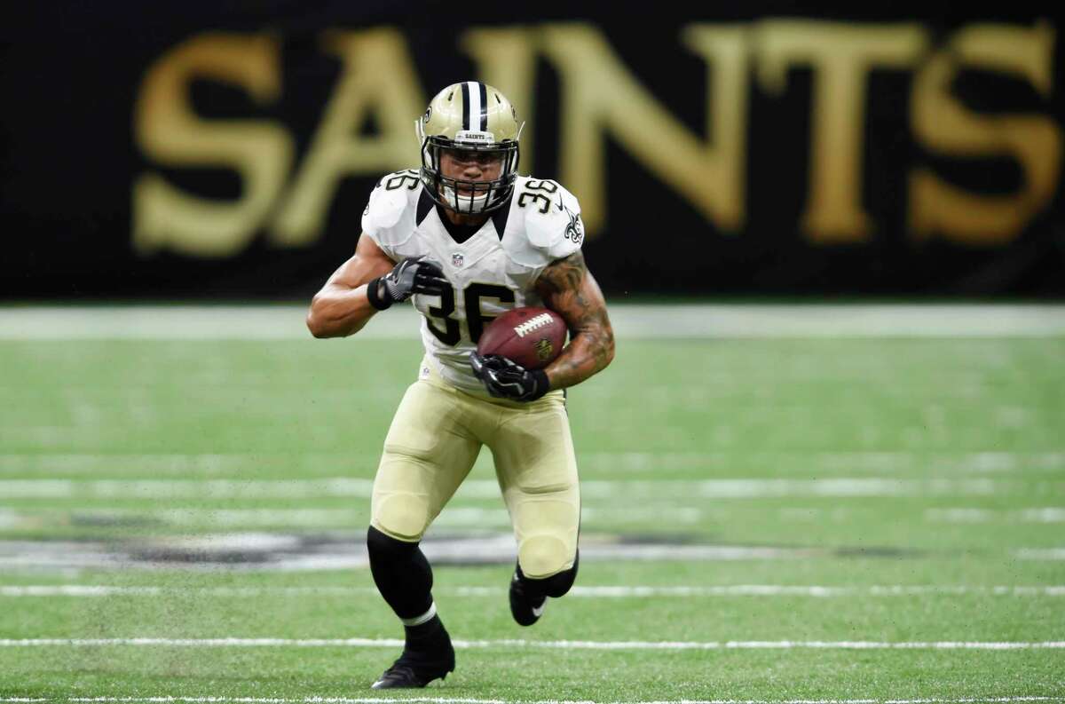 New Orleans Saints running back Daniel Lasco (36) runs against the Pittsburgh Steelers during the second half of an NFL preseason football game, Friday, Aug. 26, 2016, in New Orleans. (AP Photo/Bill Feig)