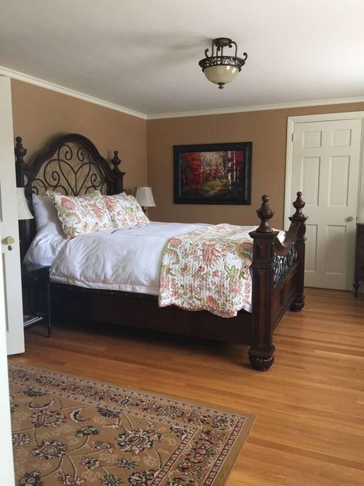 Airbnb options for winter fun with the family