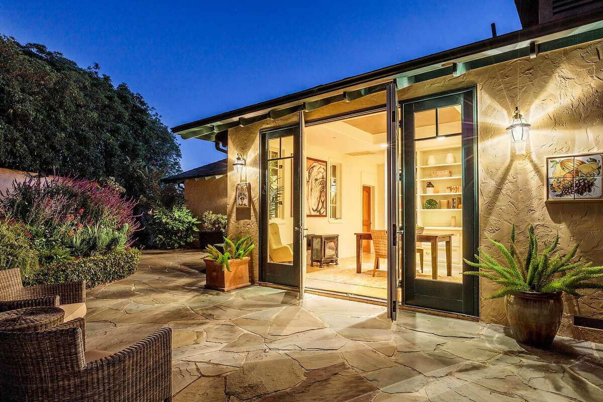 Kentfield estate boasts grand views, inviting outdoor spaces