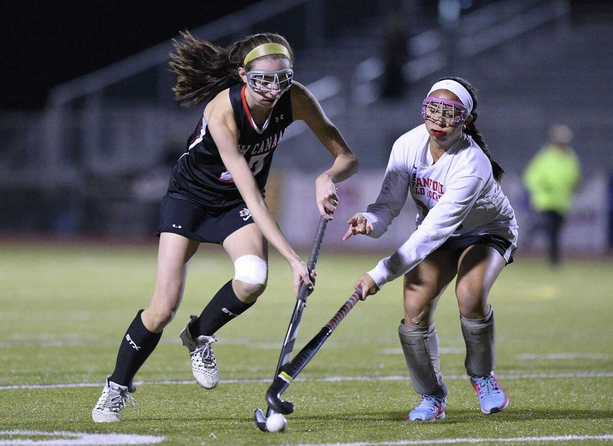 New Canaan field hockey advances to state final