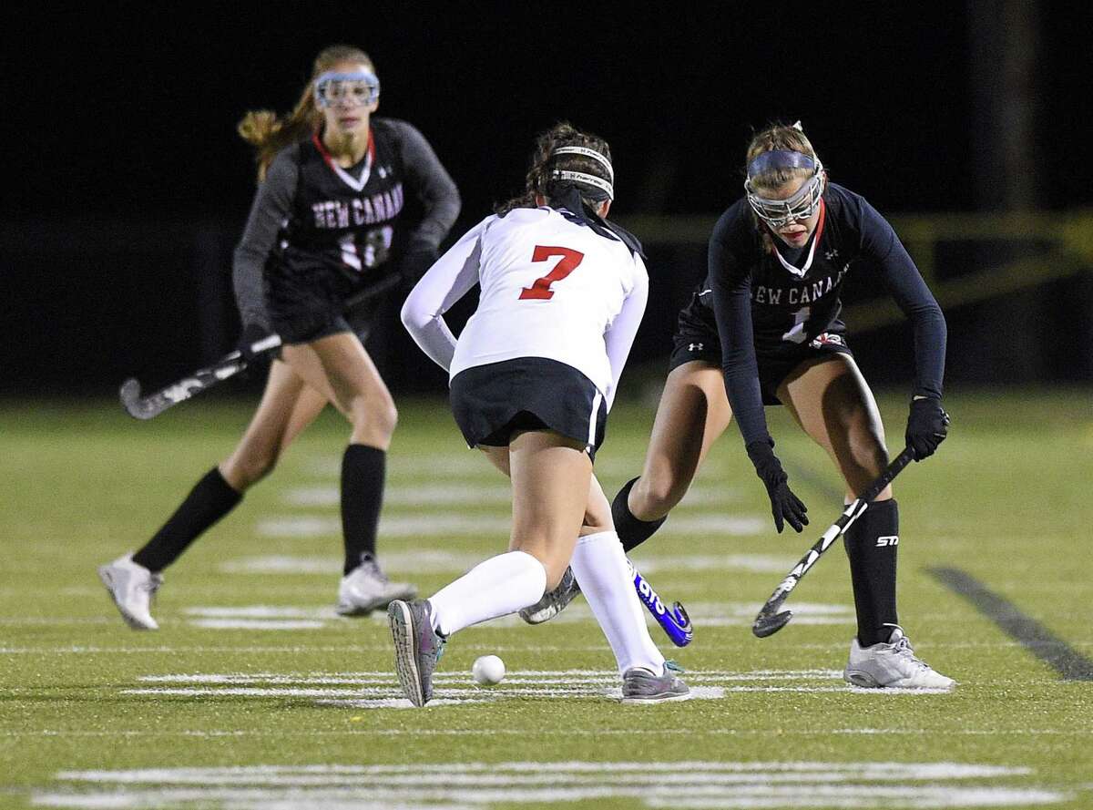 New Canaan field hockey advances to state final
