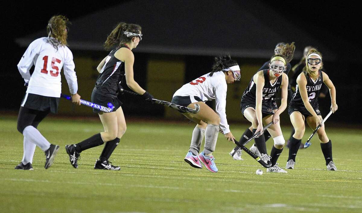 New Canaan field hockey advances to state final