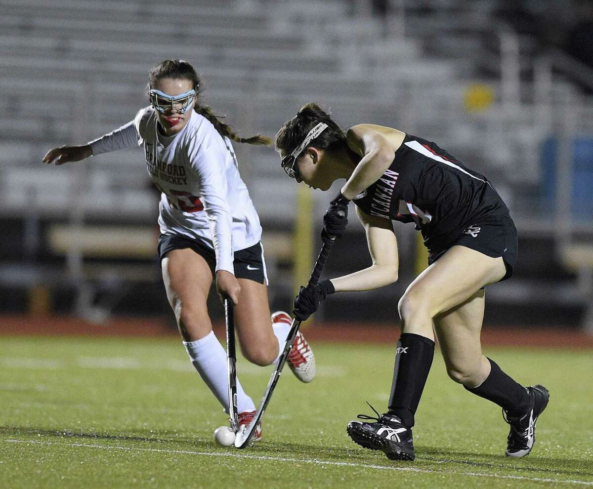 New Canaan field hockey advances to state final