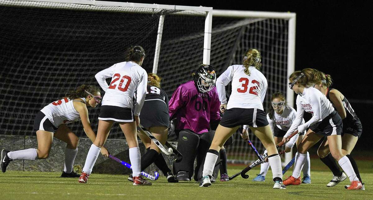 New Canaan field hockey advances to state final