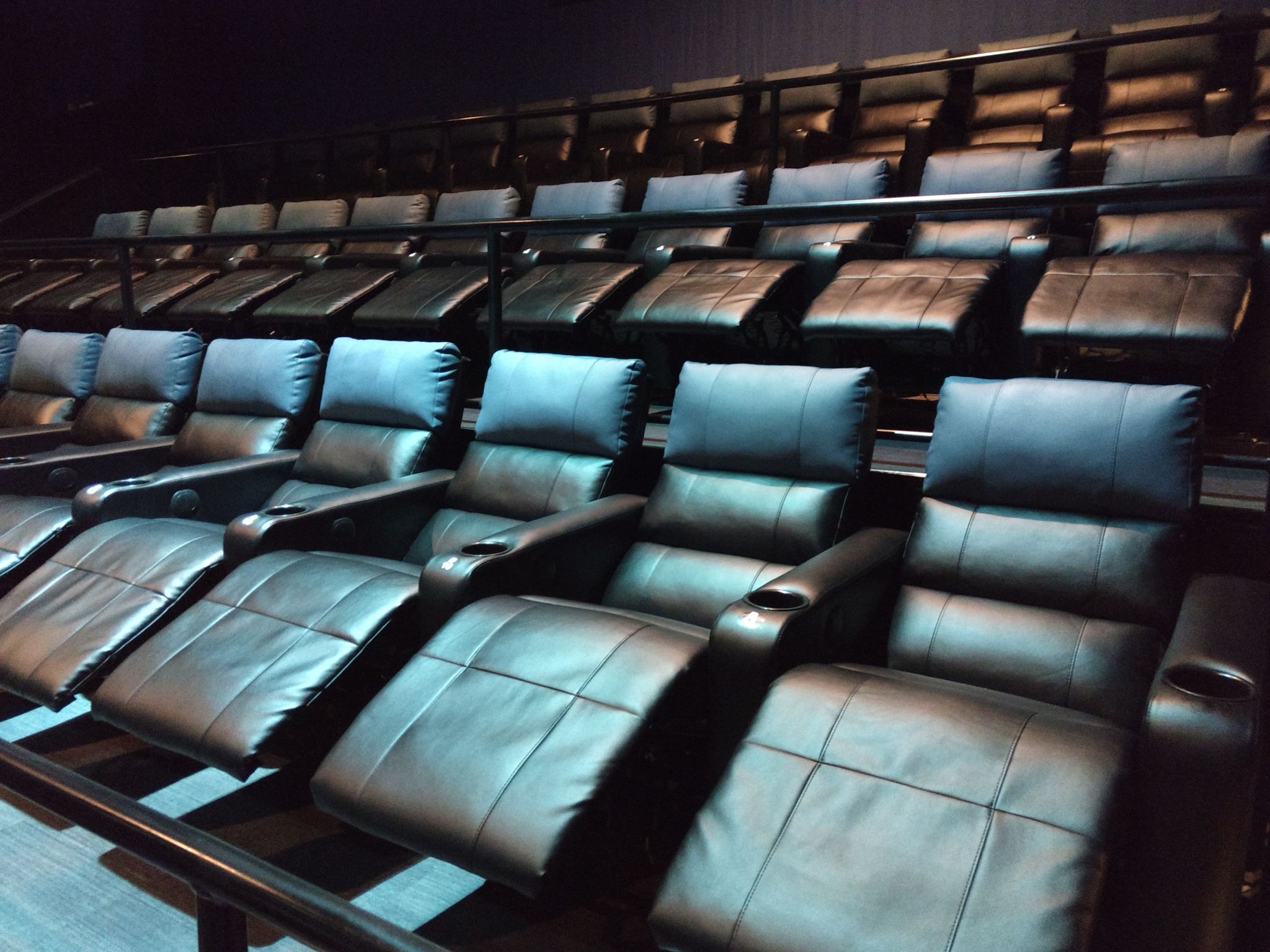Migration Movie Showtimes Near Santikos Entertainment Mayan Palace 37 - 0rt1o2d