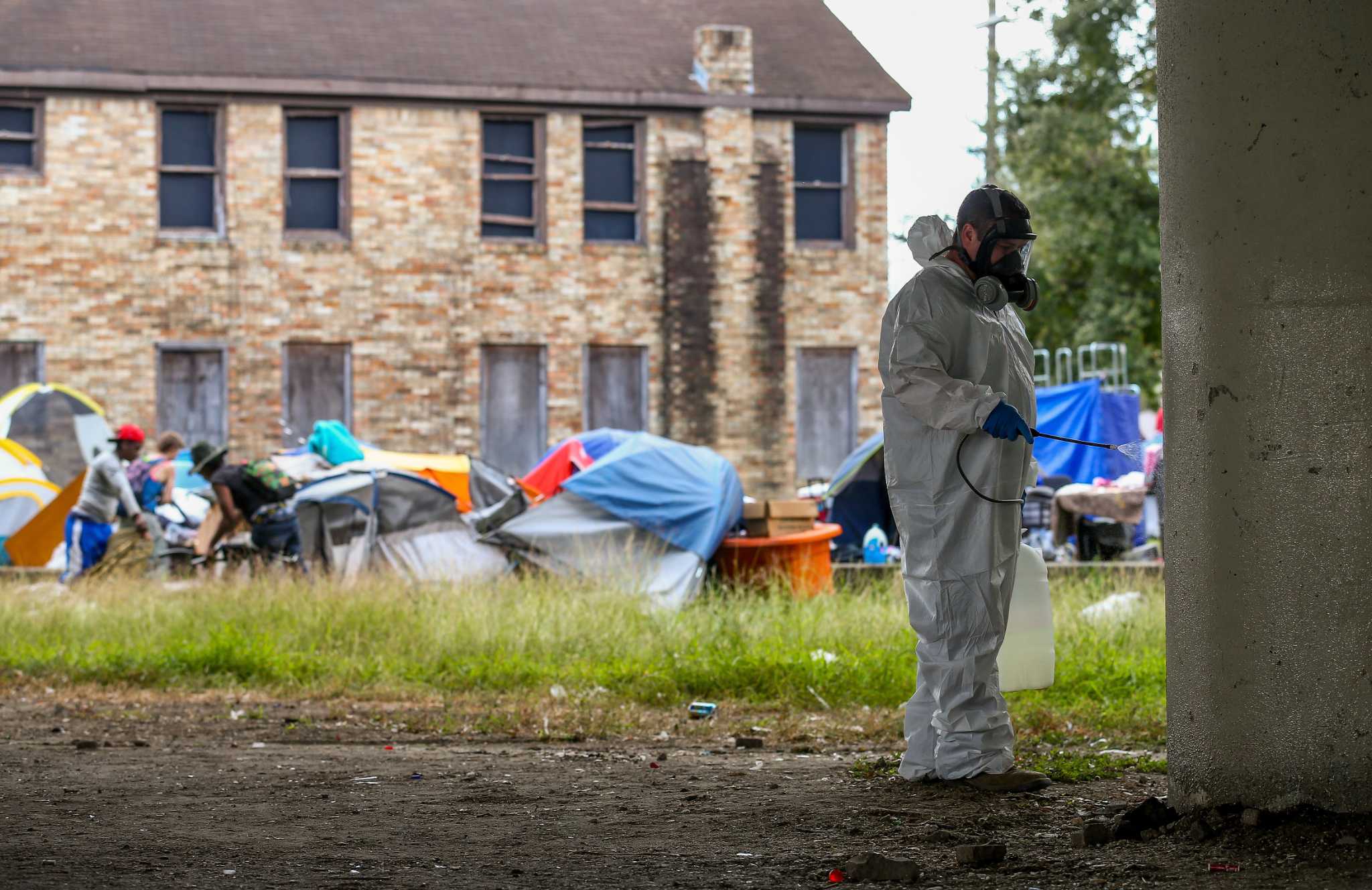 Judge allows city of Houston to restart homeless camp enforcement