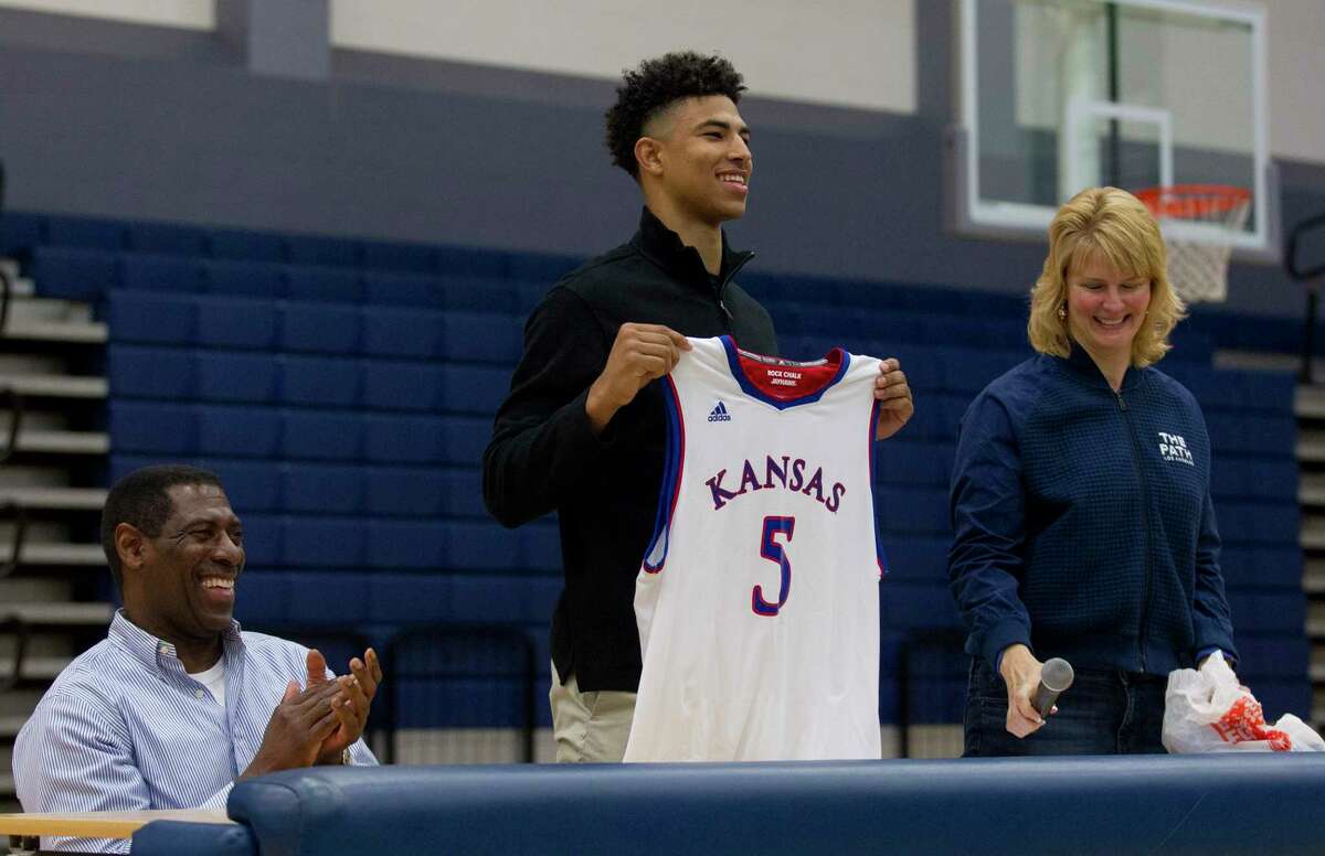 College Park's Quentin Grimes commits to Kansas