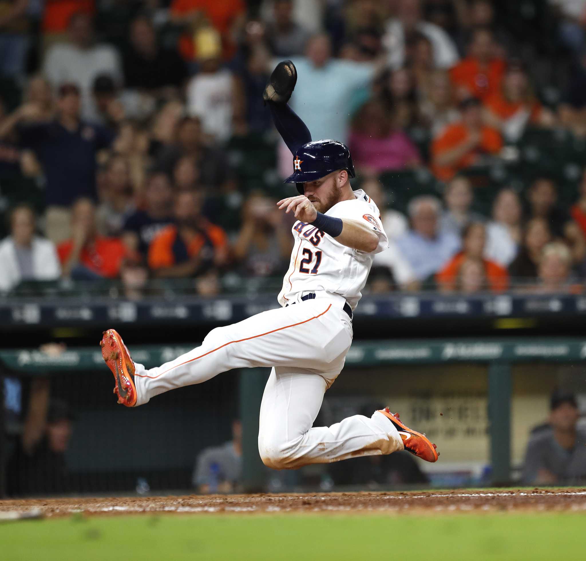 Gritty tried to get the crowd going by banging on a Houston Astros branded garbage  bin mid-game - Article - Bardown