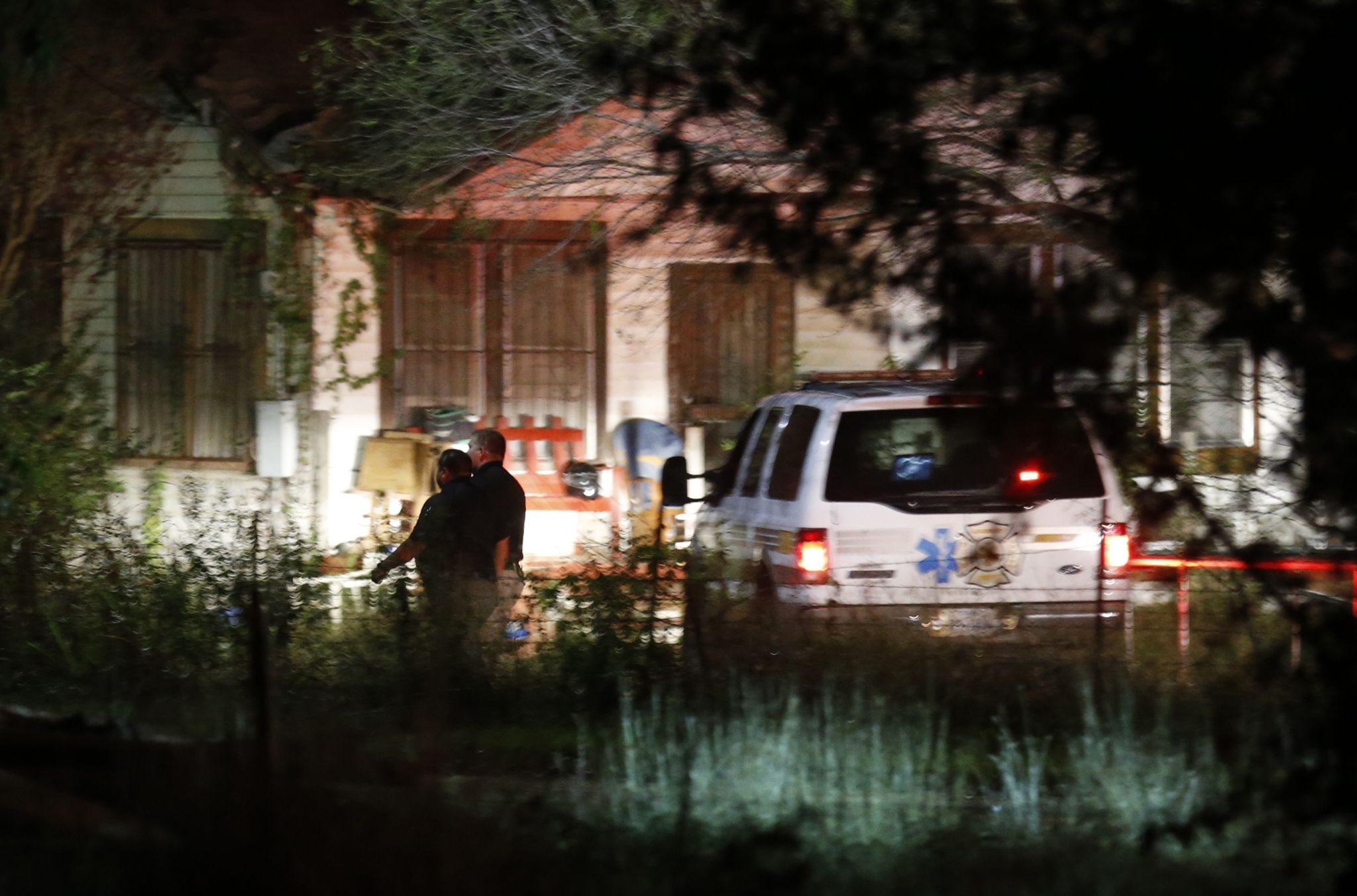 Elderly woman, 6-year-old boy killed in South Bexar County house fire