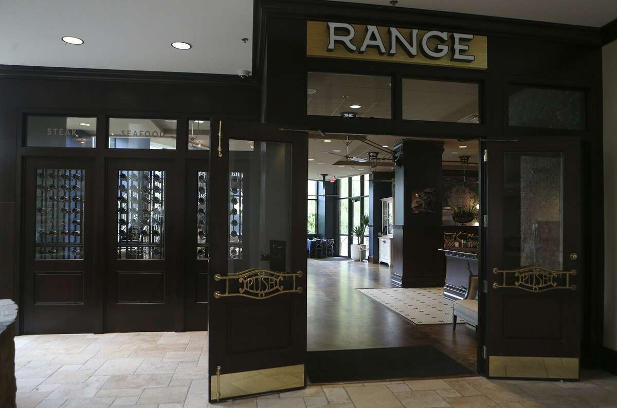 Review Chef Jason Dady flexes his star power at Range on the River Walk