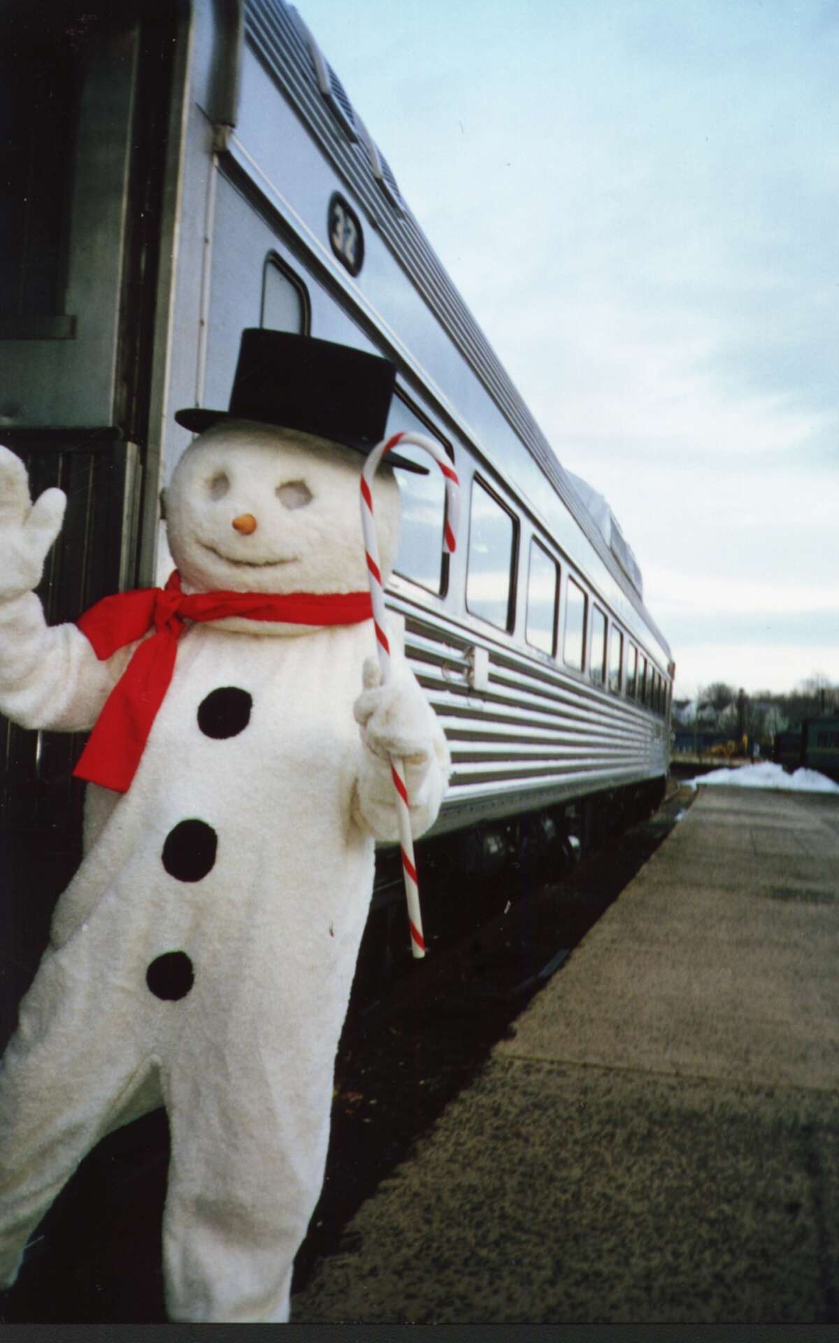 Take a ride with Santa in a fully-restored 1953 New Haven Railroad Rail Diesel Car at the Danbury Railroad Museum. Trains will depart every half-hour Saturday and Sunday. Find out more.