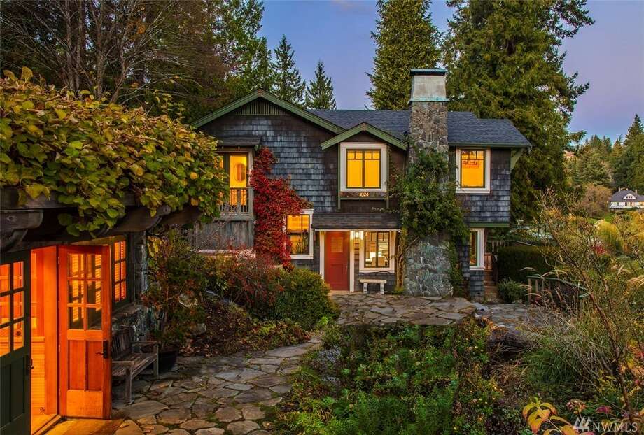 7.8M waterfront Medina estate has views on views