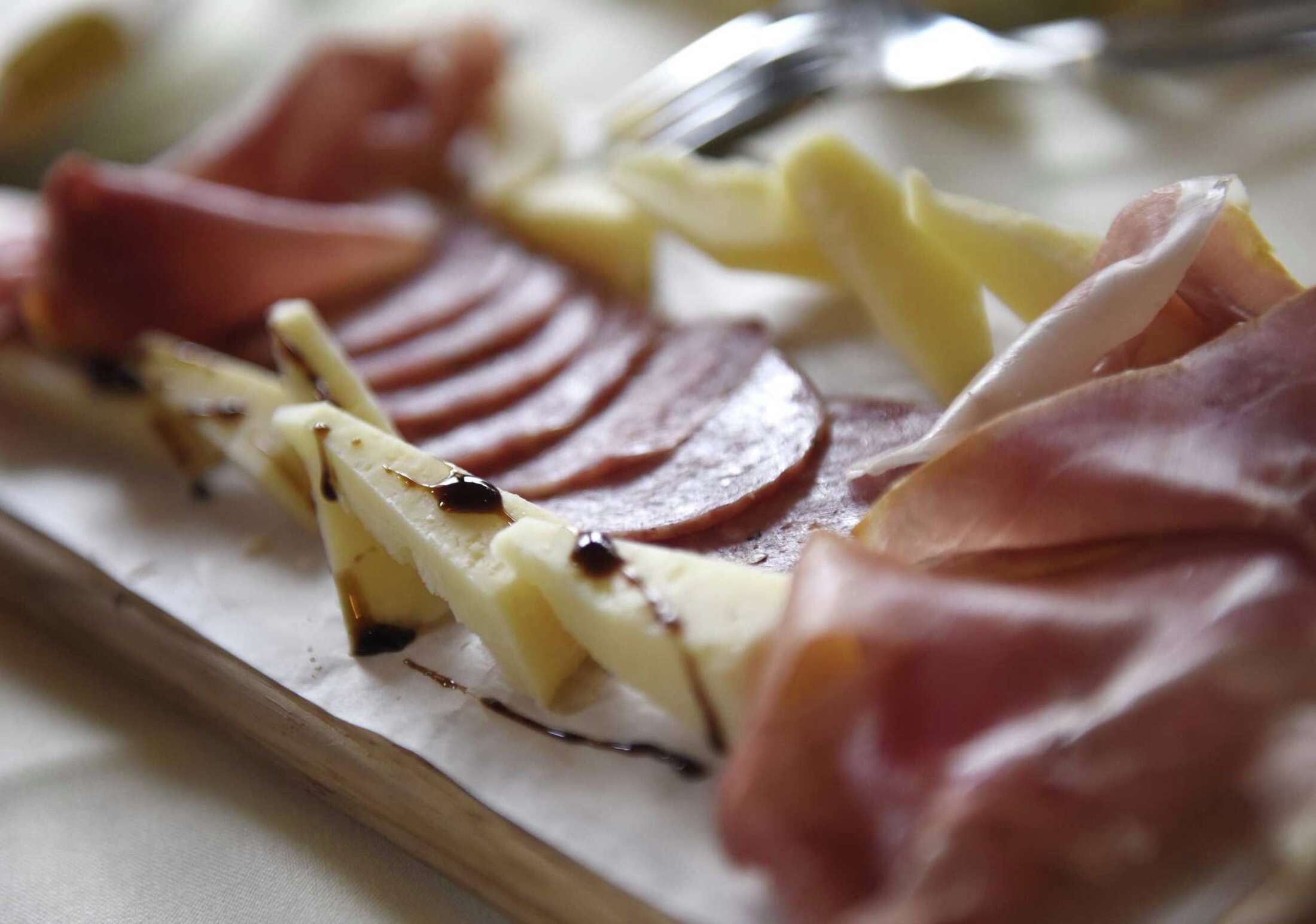 Columbus Park owners relish leading downtown Stamford restaurant scene