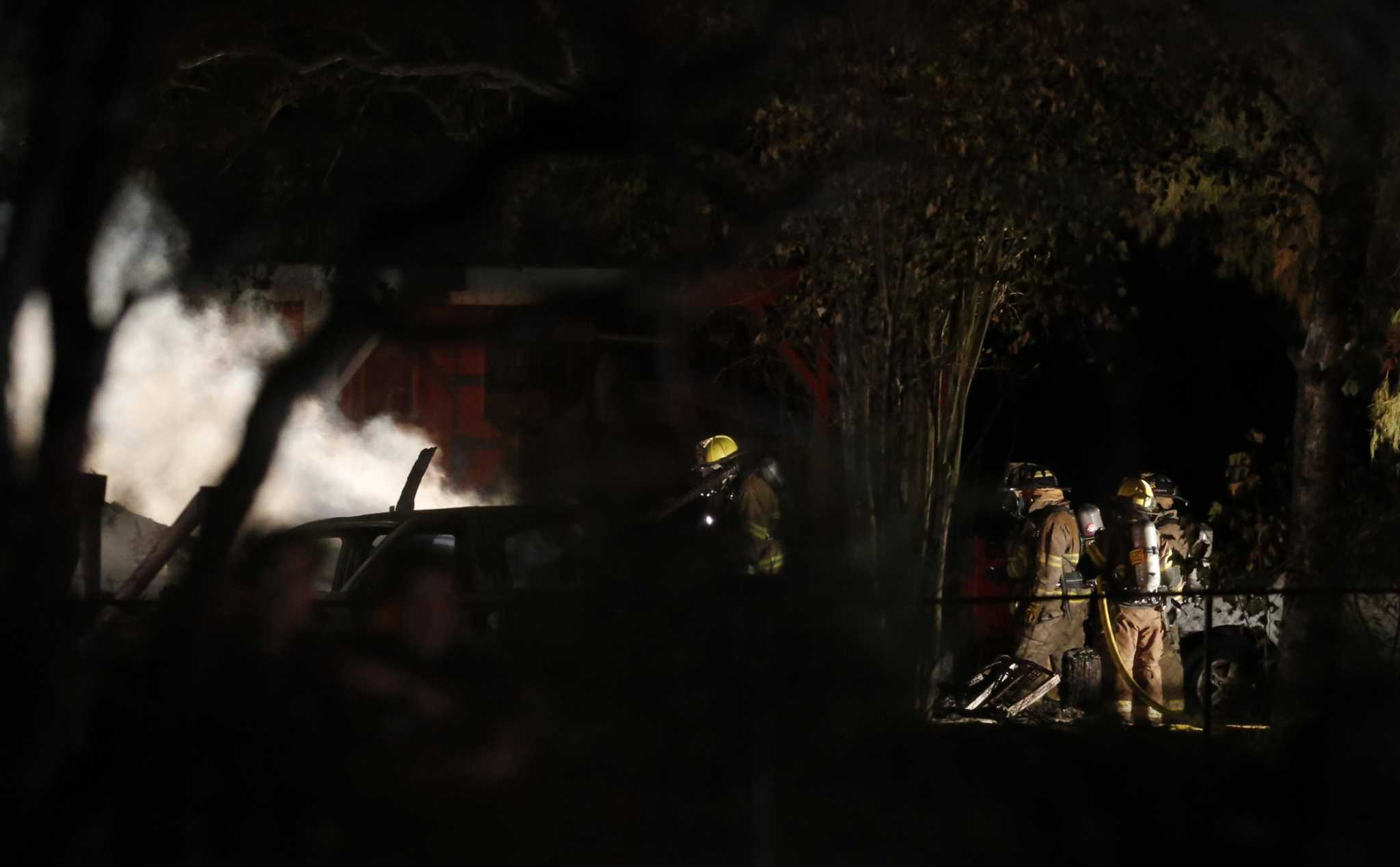 2 killed in South Bexar County house fire
