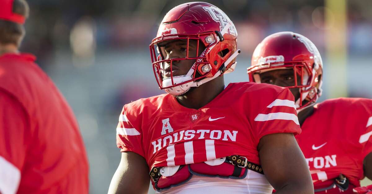 Houston defensive tackle Ed Oliver (10) goes through team warmups before an NCAA college football game at TDECU Stadium on Saturday, Oct. 7, 2017, in Houston, Texas. (Joe Buvid / For the Houston Chronicle)