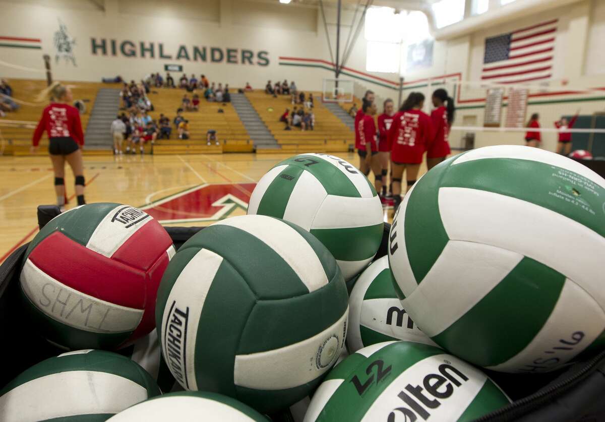 VOLLEYBALL Despite loss at state, The Woodlands thankful for experience