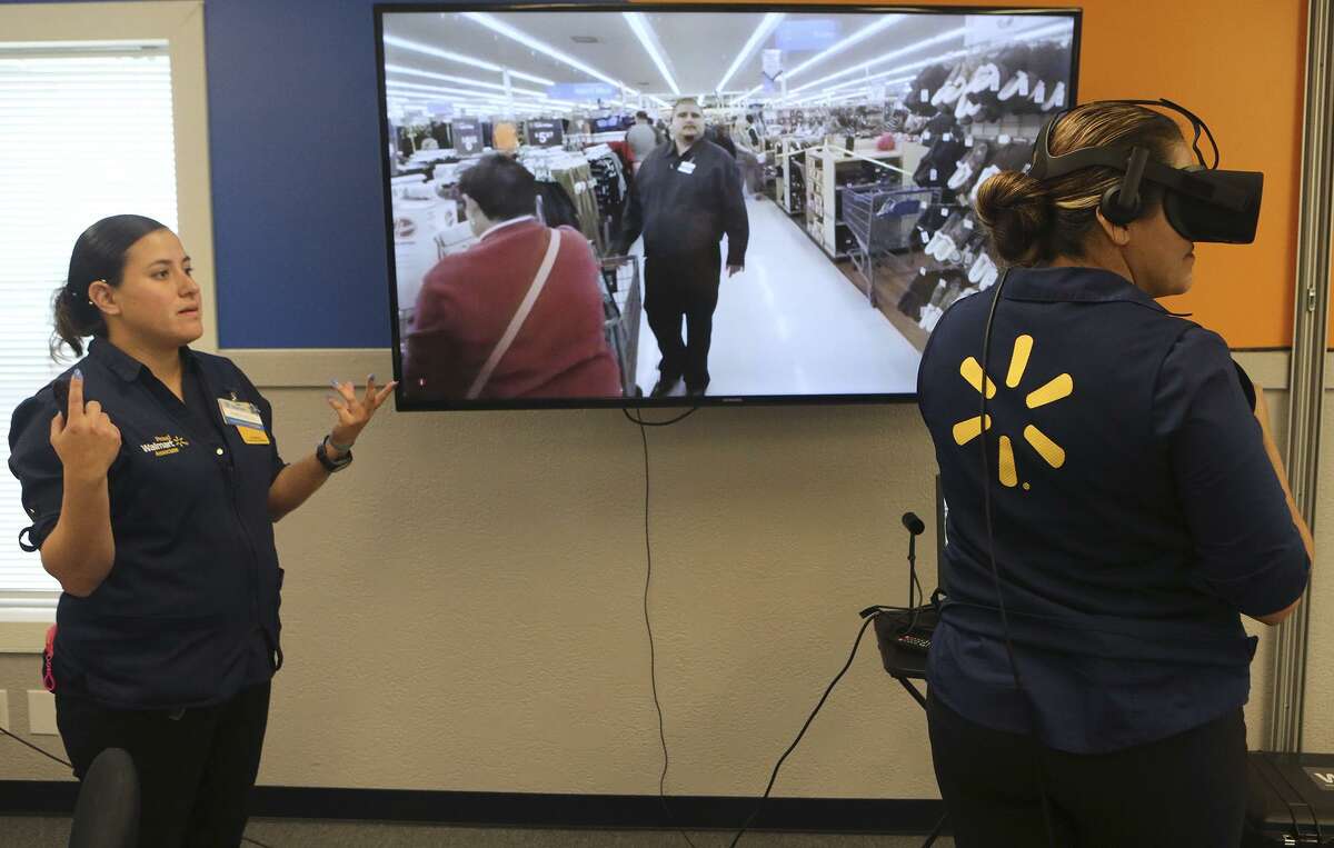 Walmart has a novel way to prepare employees for Black Friday virtual