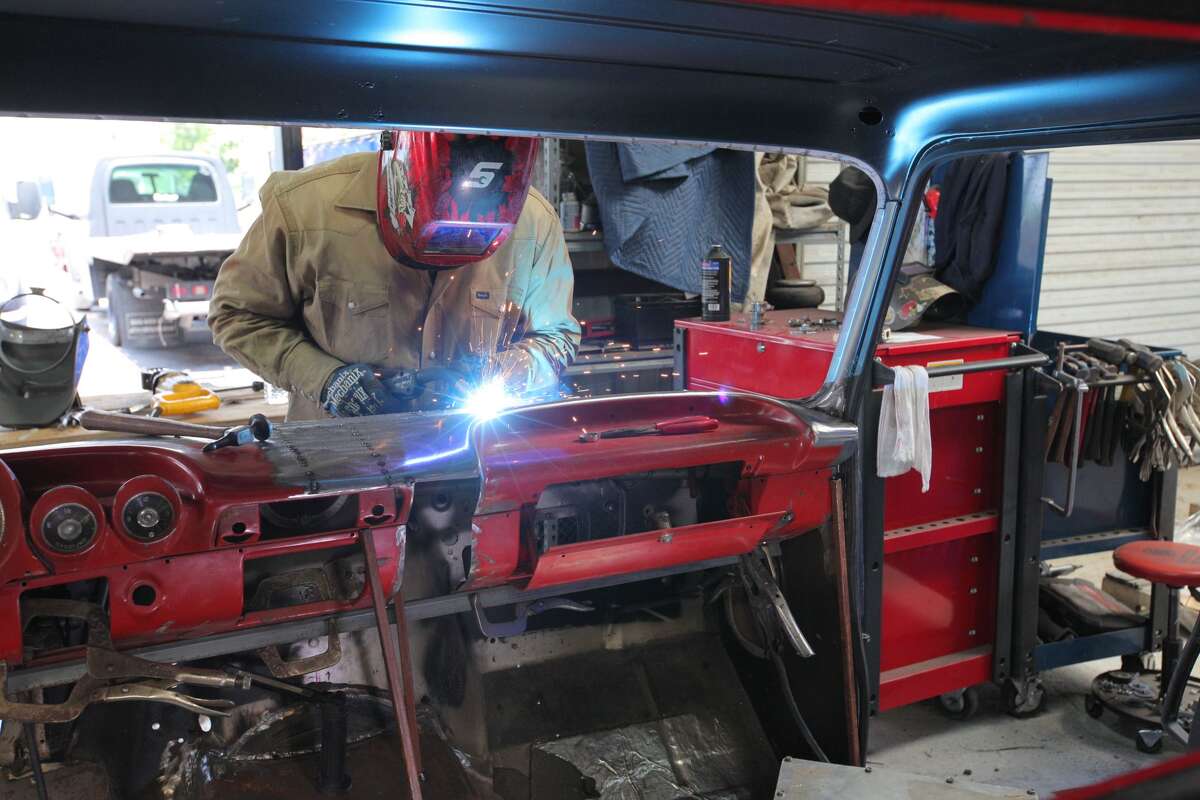 Body shop reps Houston custom car scene on new Velocity reality TV show