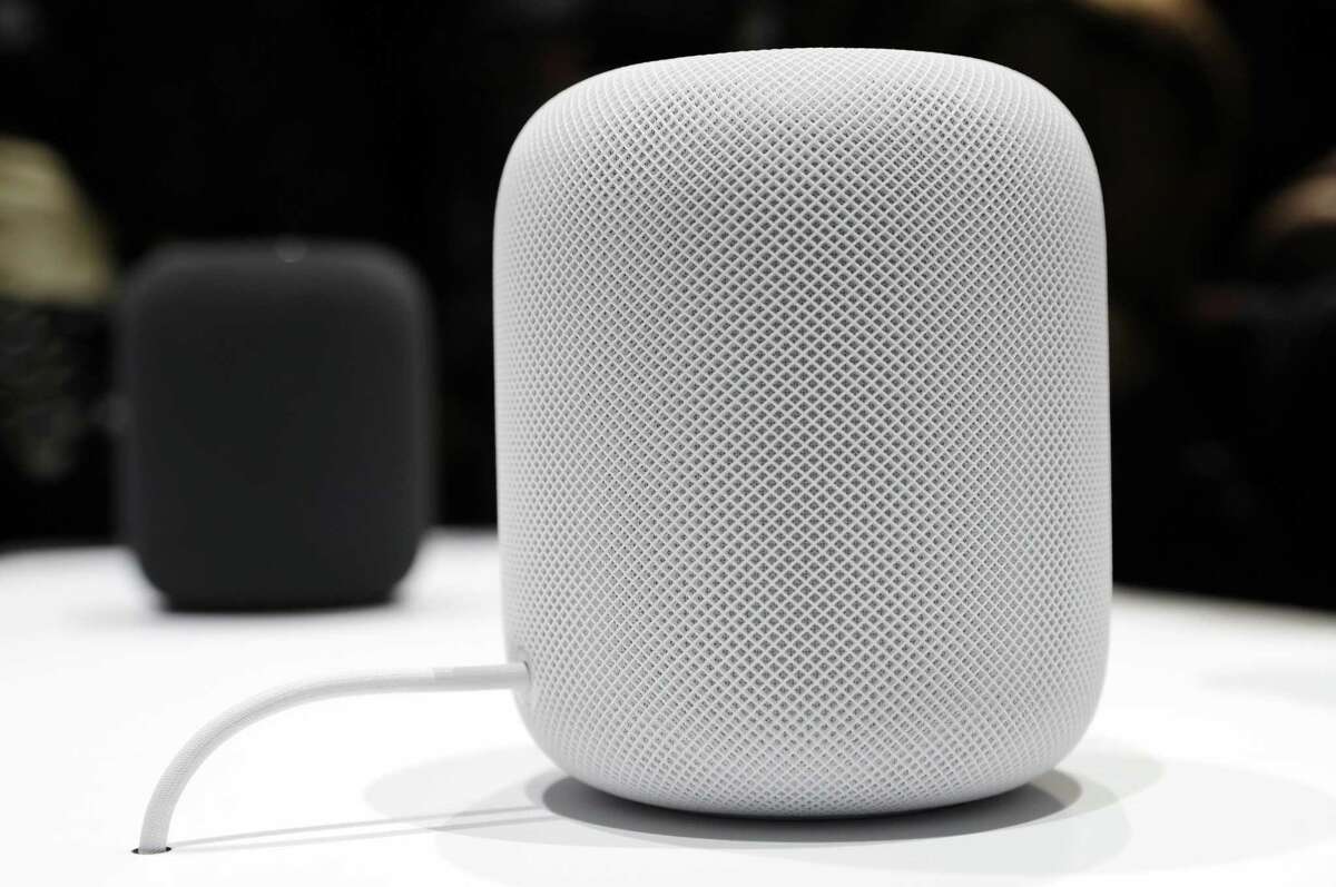 Apple Delays Homepod Smart Speaker