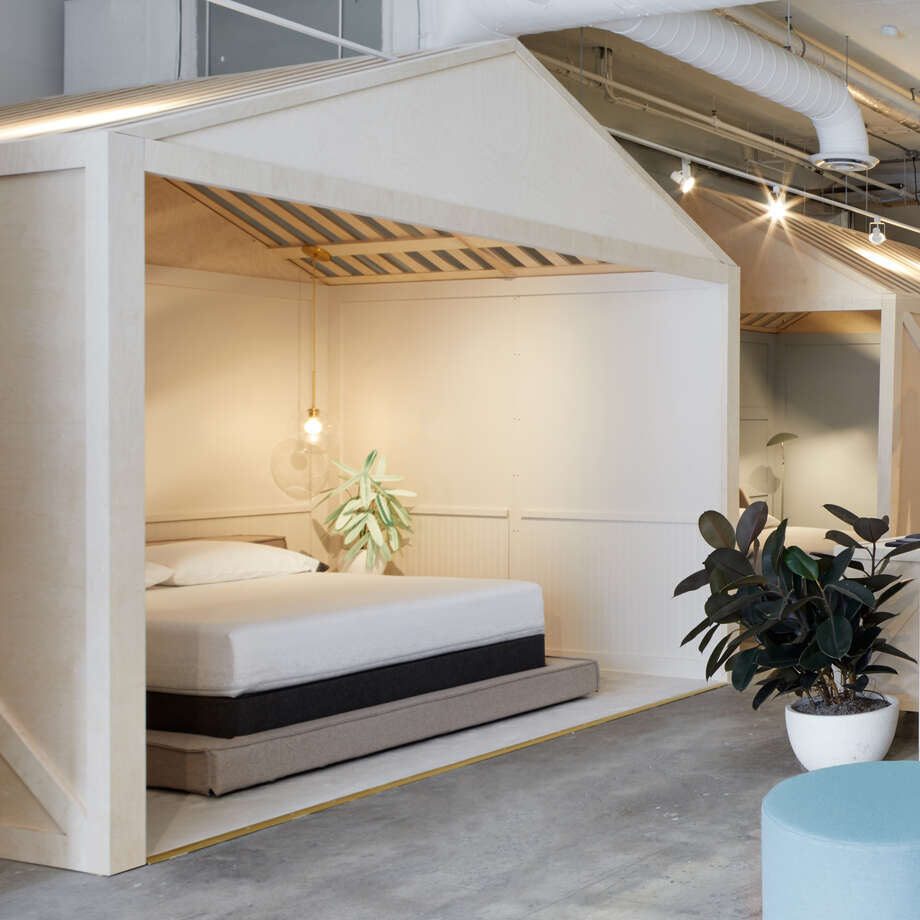 Thanks To Innovations The Mattress Industry Has Suddenly Woken Up Casper Was Founded In 2017 With The Mission Of Improving Sleep And Modernizing Mattress Industry