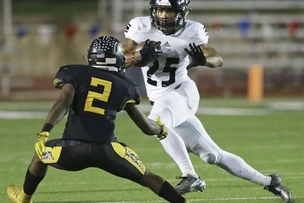 Stakes Get Higher In The Third Round Of The Football Playoffs