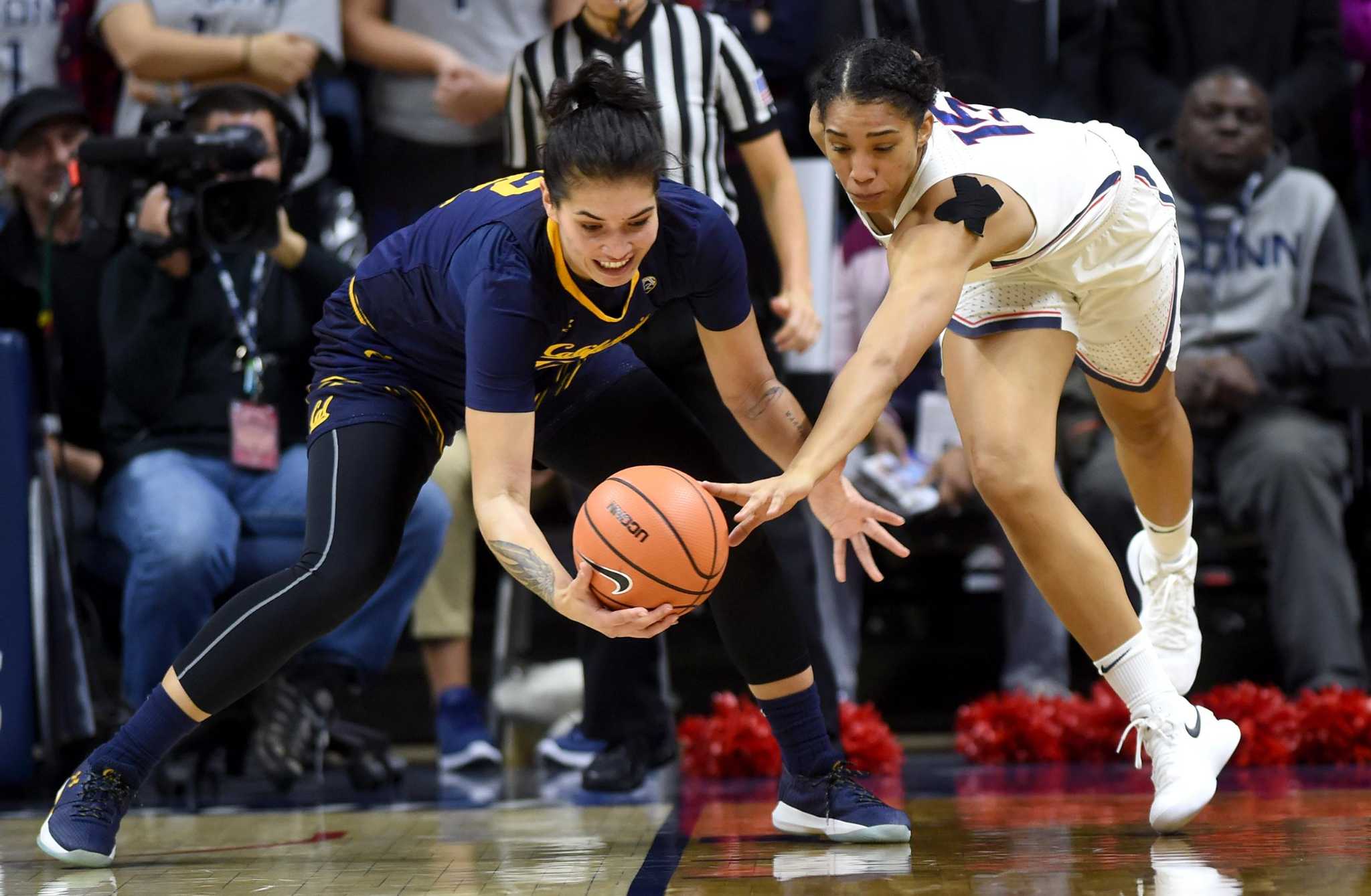 Women's basketball gameday capsule: No. 15 Maryland at No. 1 UConn